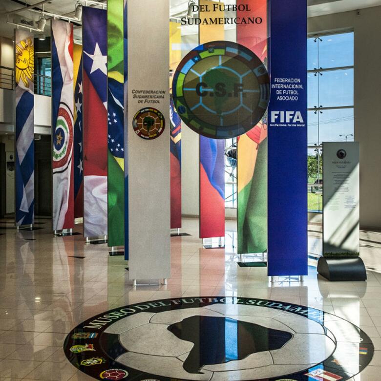 Bourbon Conmebol Convention Hotel