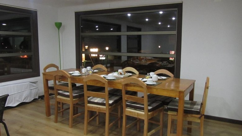 Hostal Milod�n