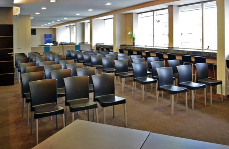 Hotel Amerian Tucuman Apart And Suites