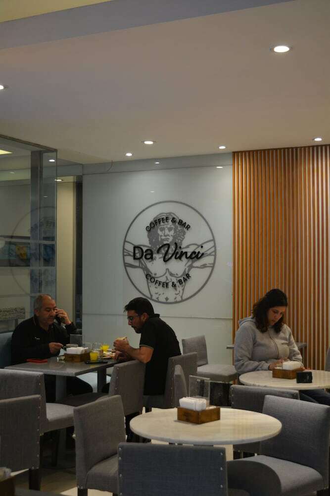 Hotel Amerian Tucuman Apart And Suites