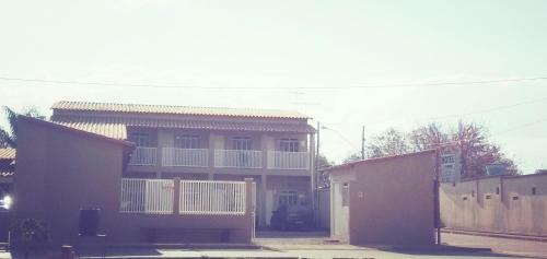 Hotel 3 Irm�os