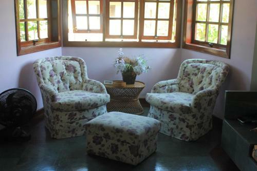 Hostal Chal�s Blue House