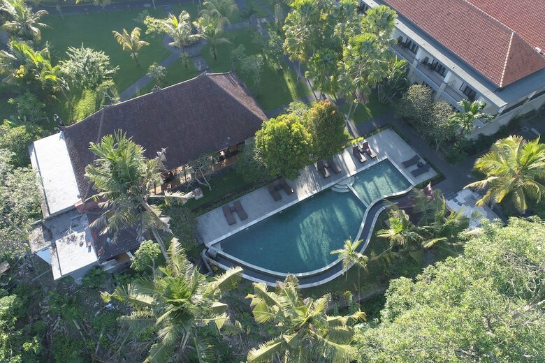 Hotel Agung Raka Bungalows