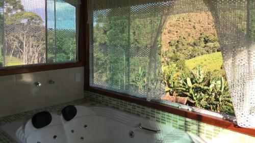 Casa No Santo Ref�gio Do Pinhal