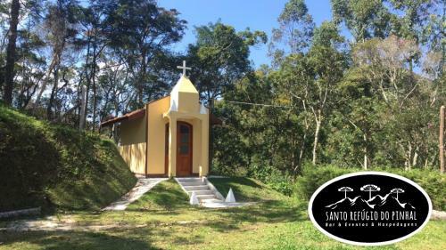 Casa No Santo Ref�gio Do Pinhal