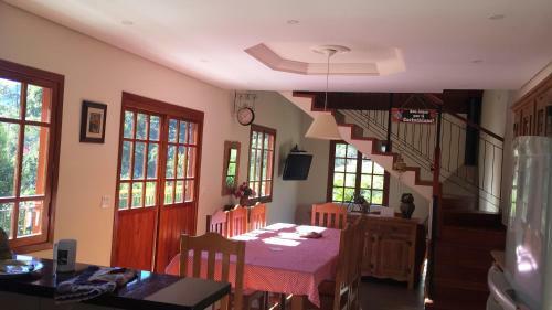 Casa No Santo Ref�gio Do Pinhal