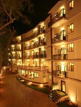 Hotel Nazri Resort