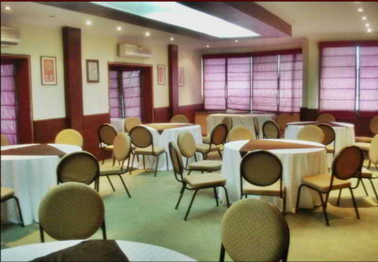 Hotel Siris 18 Gurgaon
