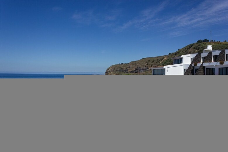 Hotel Caloura