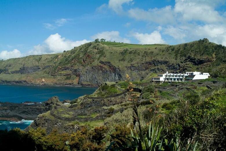 Hotel Caloura