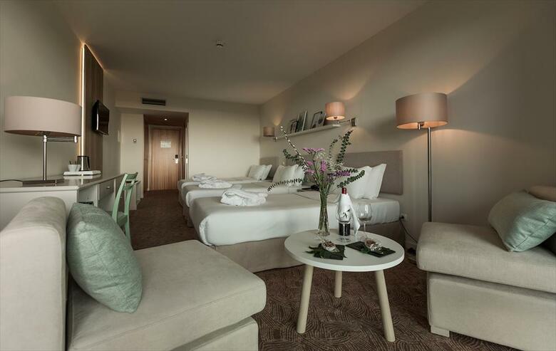Hotel Caloura