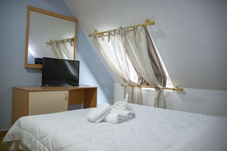 Hotel Oaz