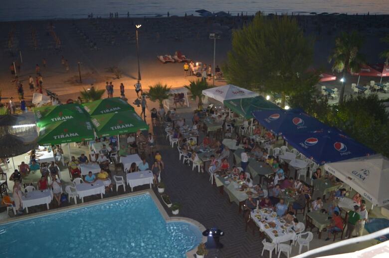 Hotel Oaz