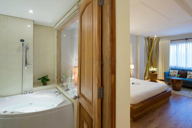 Lan Lan 1 Hotel