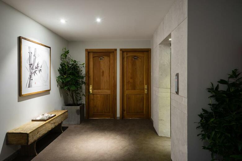 Lan Lan 1 Hotel