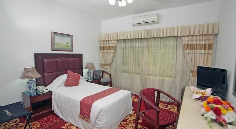 Hotel Rigs Inn