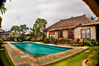 Villa Aya