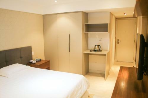Fresh Hotel