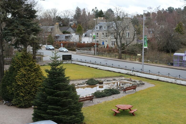 Crerar Craiglynne Hotel