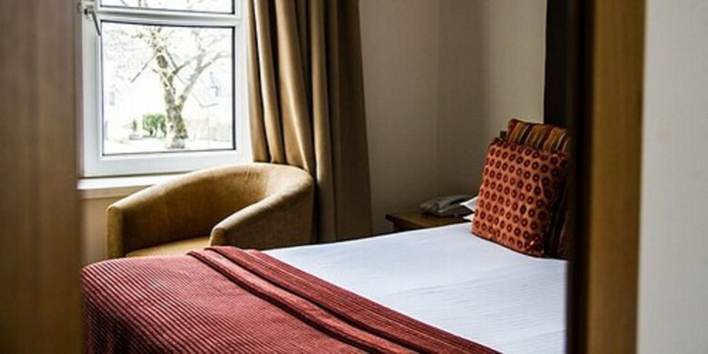 Broadford Hotel