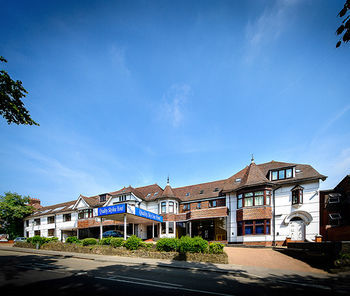 Quality Skyline Hotel