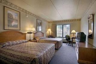 Hotel Howard Johnson Inn & Suites