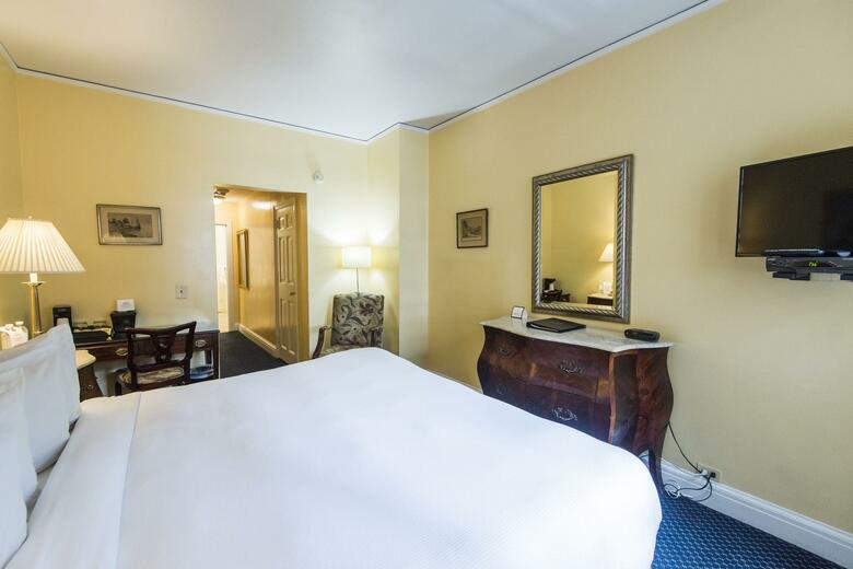 3 West Club Hotel