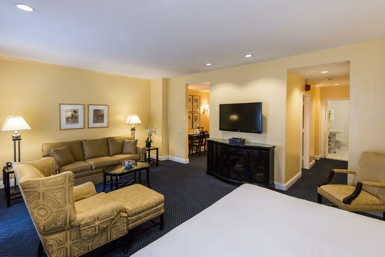 3 West Club Hotel
