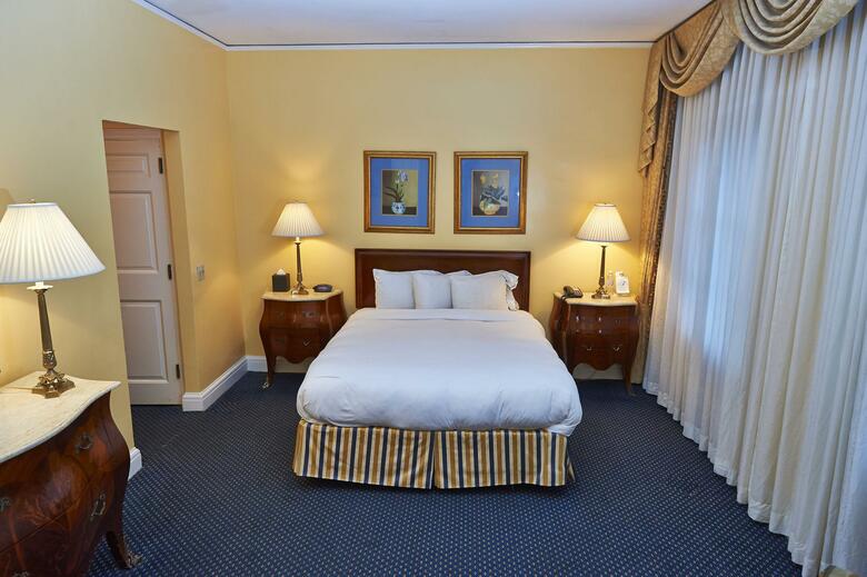 3 West Club Hotel