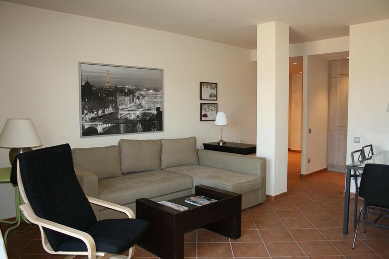 Apartamentos La Fonda