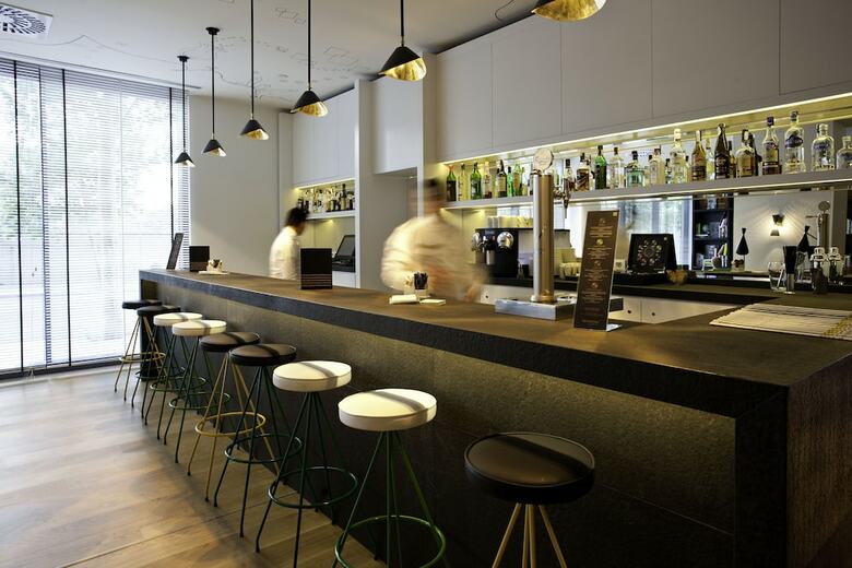 Hotel Vincci Bit