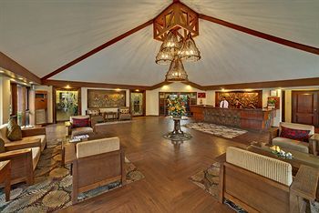 Hotel Mayfair Beach Resort