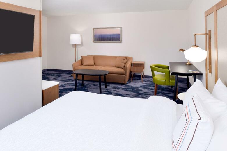Clarion Hotel