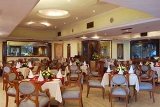 Hotel Lords Plaza