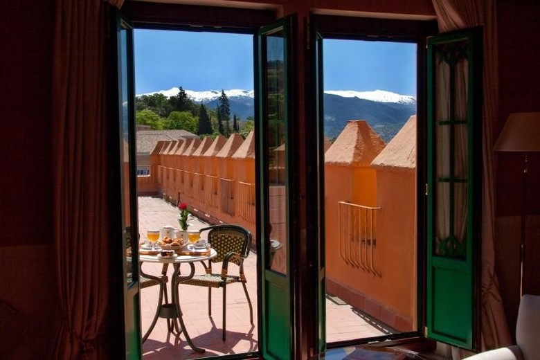 Hotel Alhambra Palace