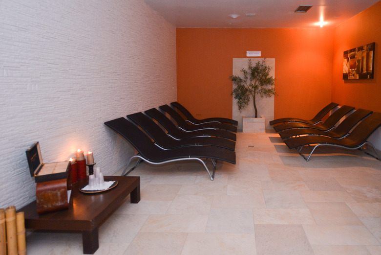 Luna Island Hotel