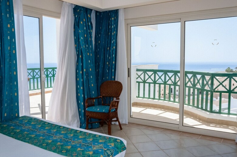 Hotel Coral Beach Rotana Montazah