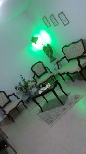 Ip� Amarelo