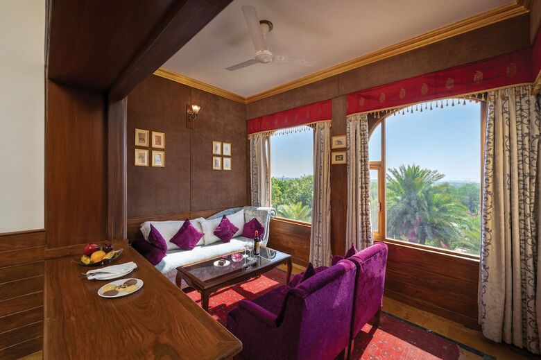 Hotel Rang Mahal
