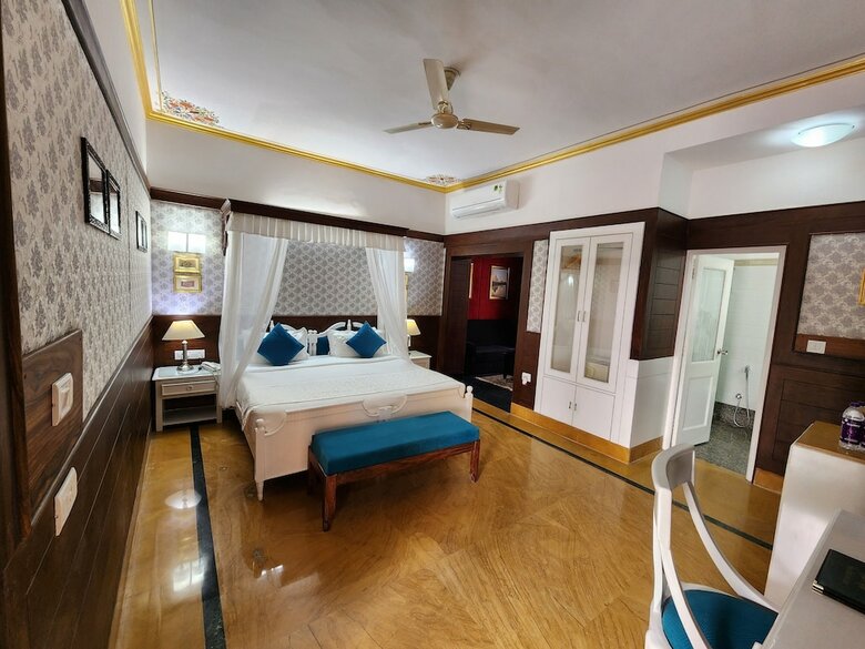 Hotel Rang Mahal