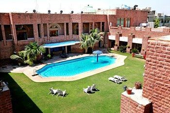 Hotel Shree Ram International