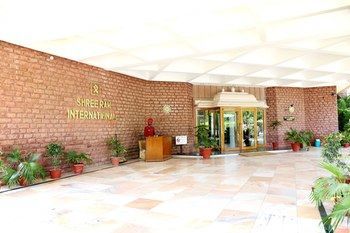 Hotel Shree Ram International