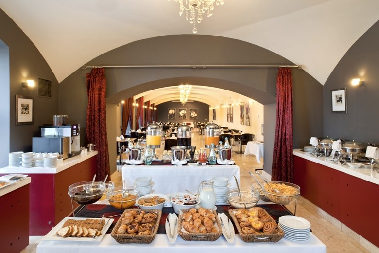 Hotel Barcel� Brno Palace