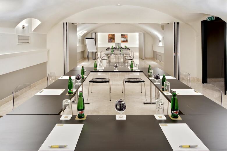 Hotel Barcel� Brno Palace