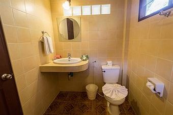 Hotel Cocopalm Beach Resort