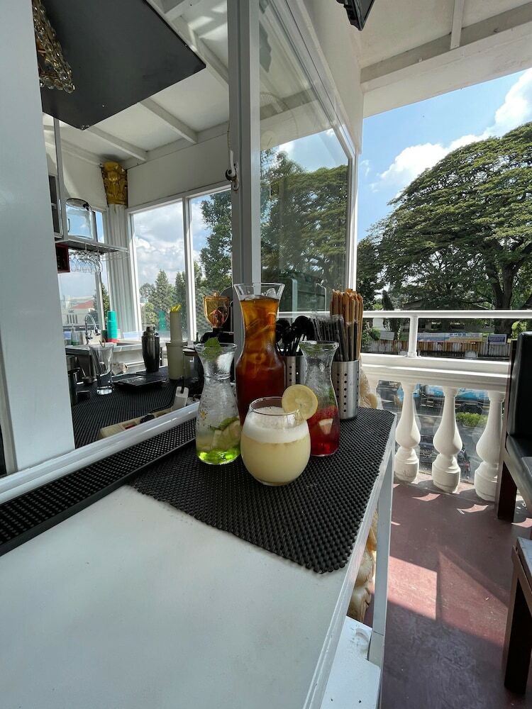 The Palais Hotel Dago