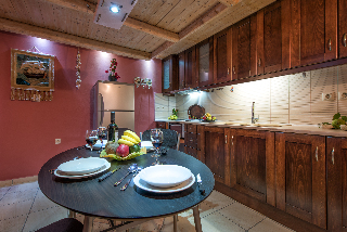 Apartamentos Dante's Maisonettes