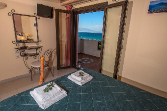 Apartamentos Dante's Maisonettes