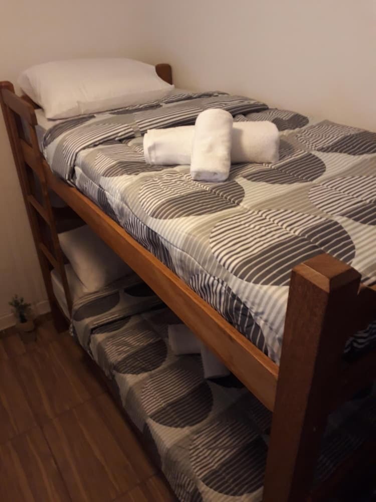 Hostal Flight Crew Hostel