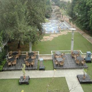 Hotel Ellaa